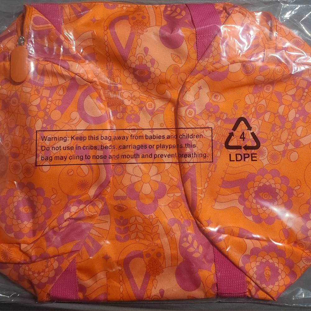 AMIKA gym bag - Picture 2 of 2